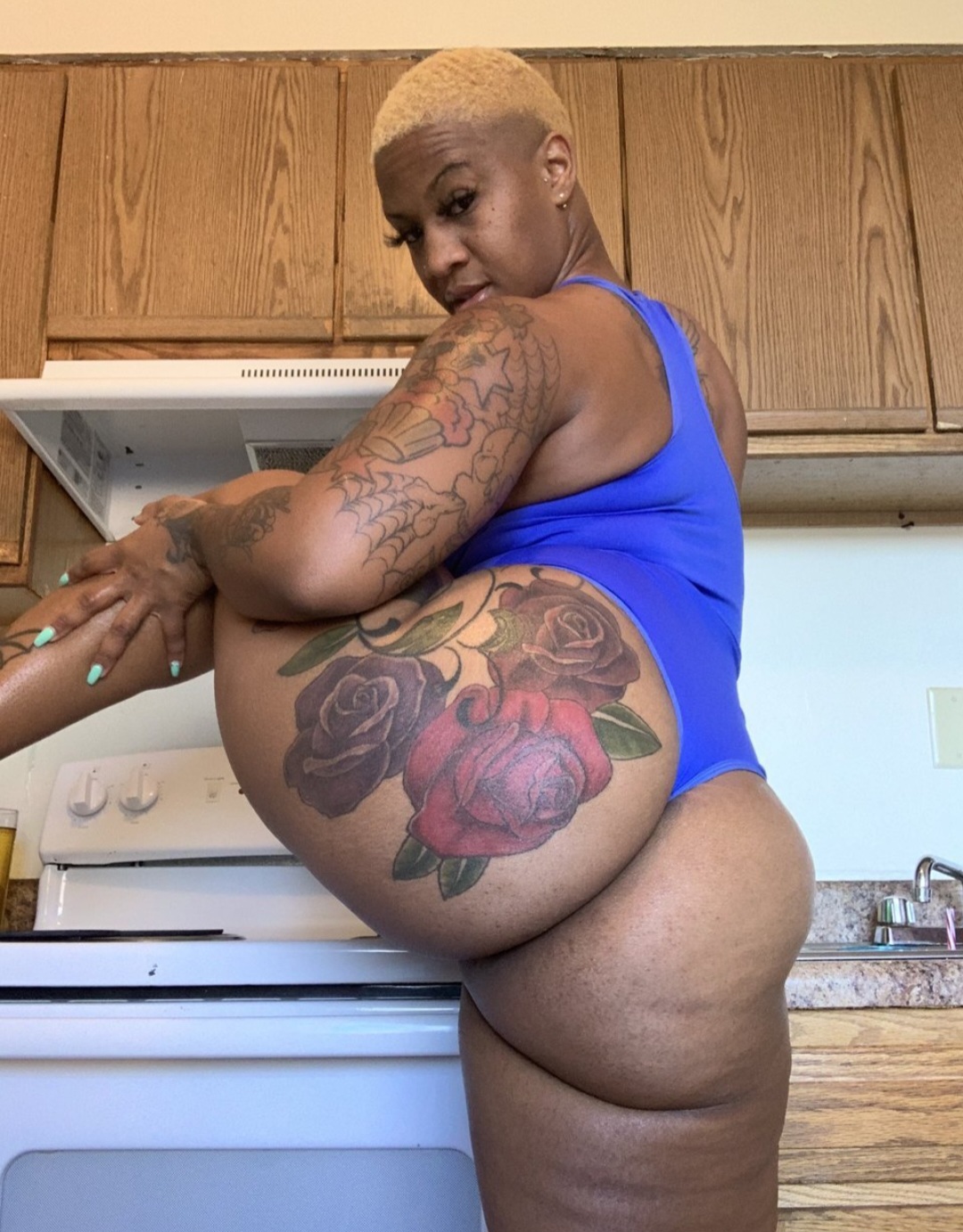 IG Slut Thephantumlashea