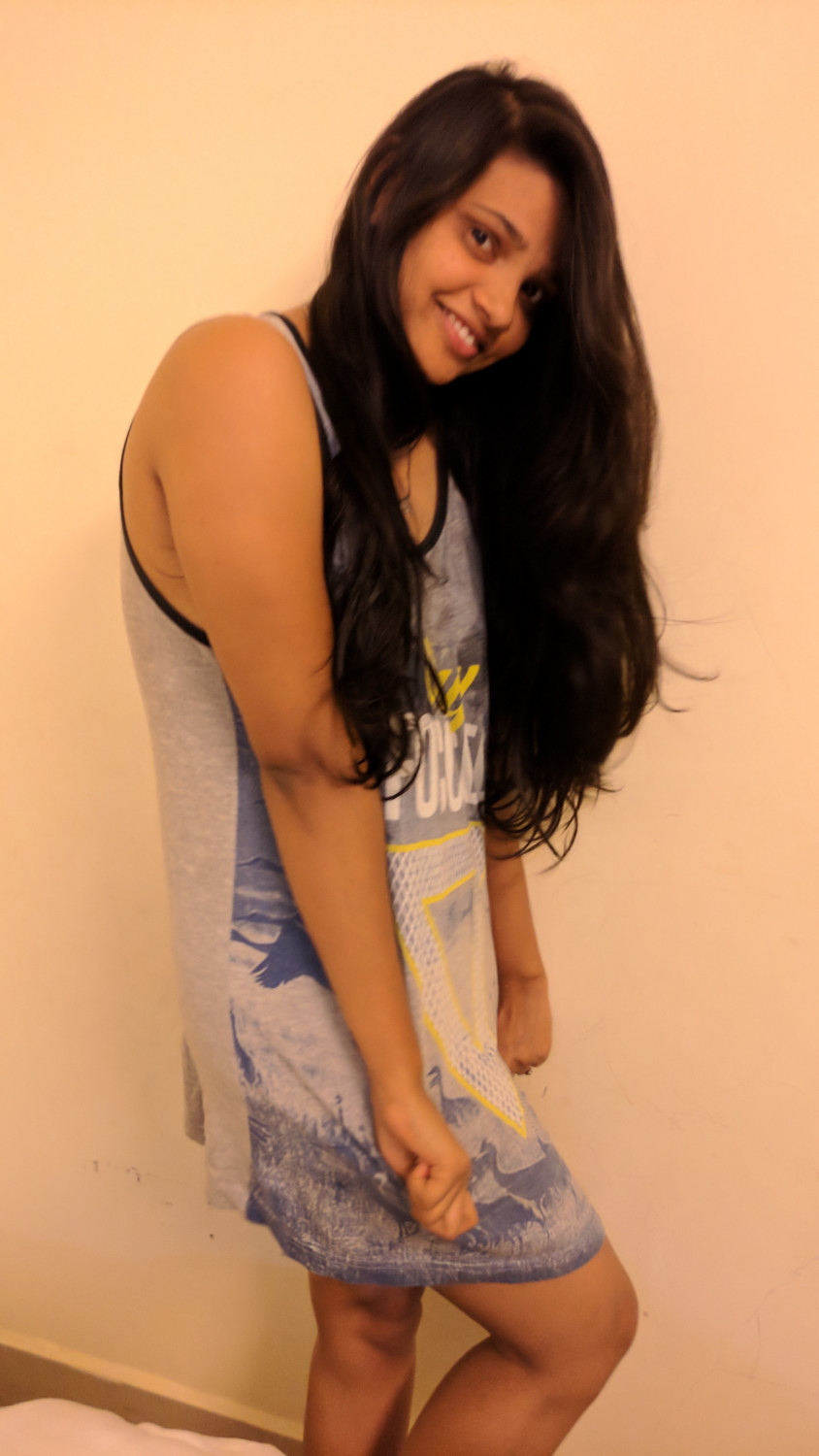 Bank hot girl nude 2