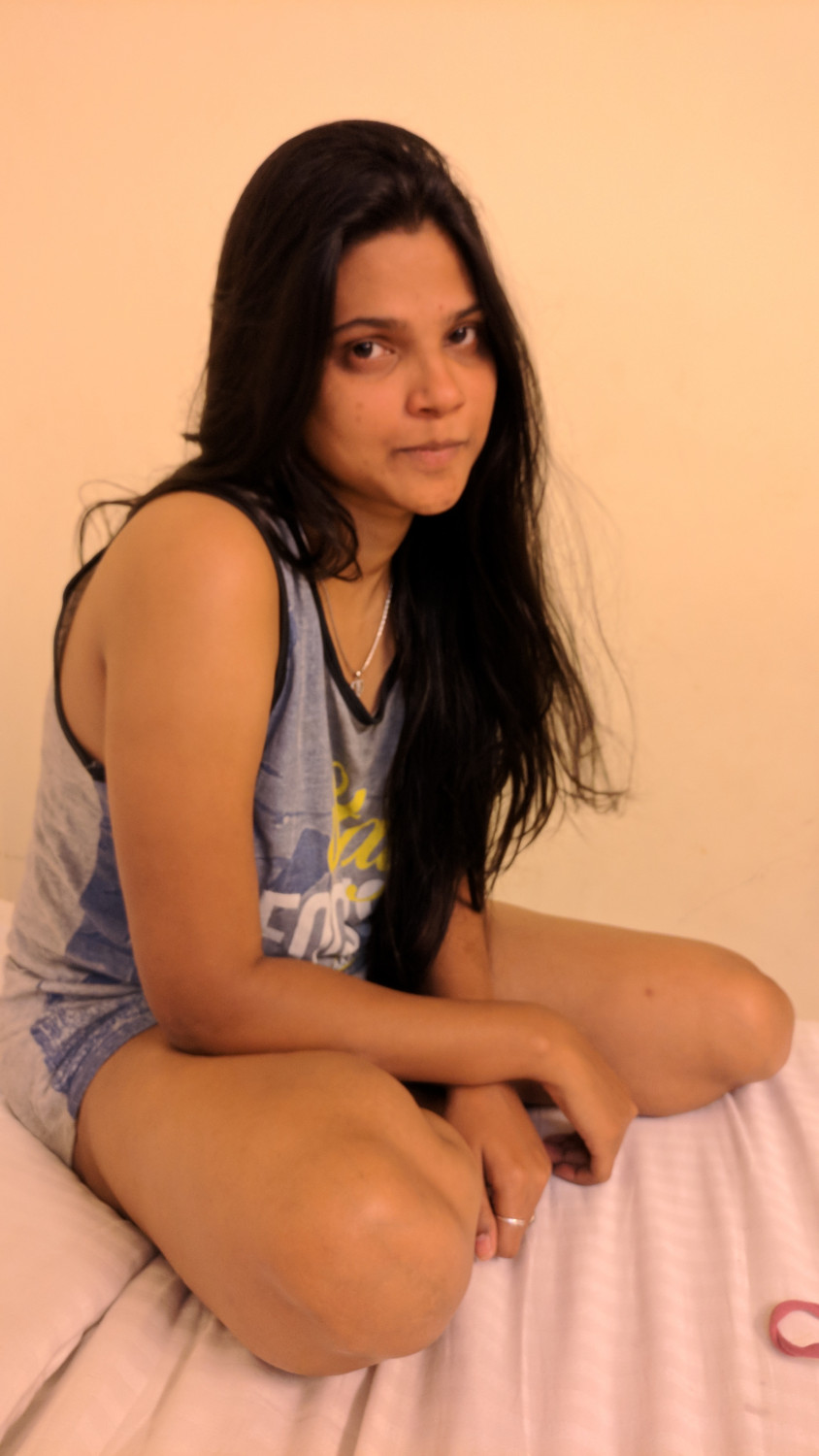 Bank hot girl nude 2