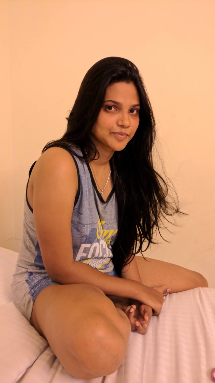 Bank hot girl nude 2