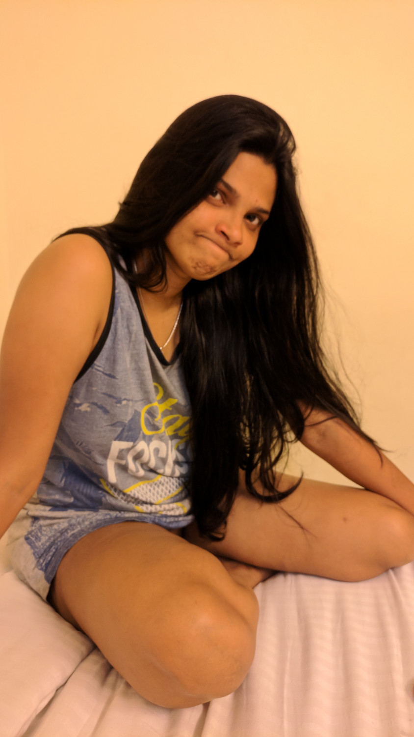 Bank hot girl nude 2