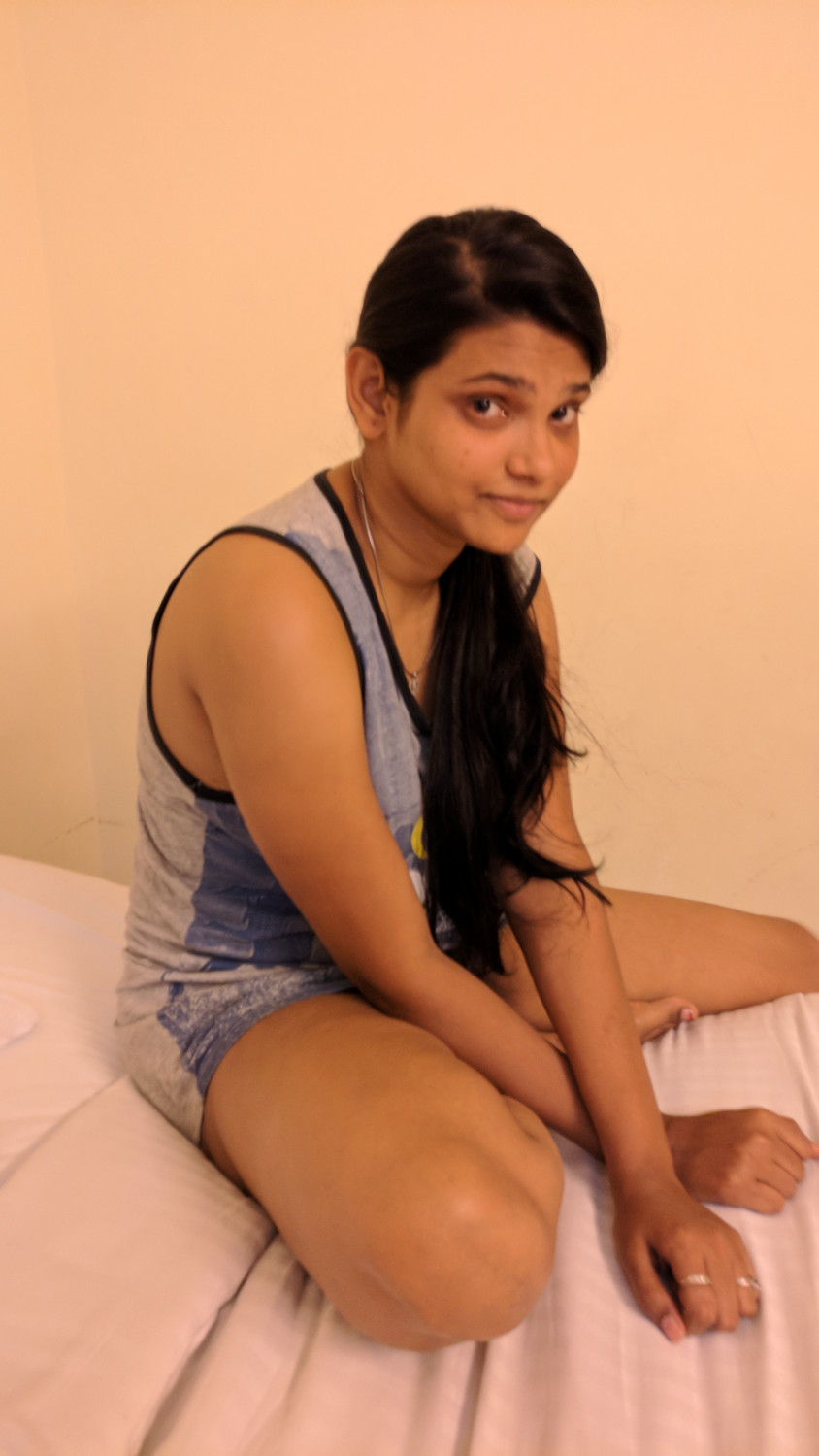 Bank hot girl nude 2