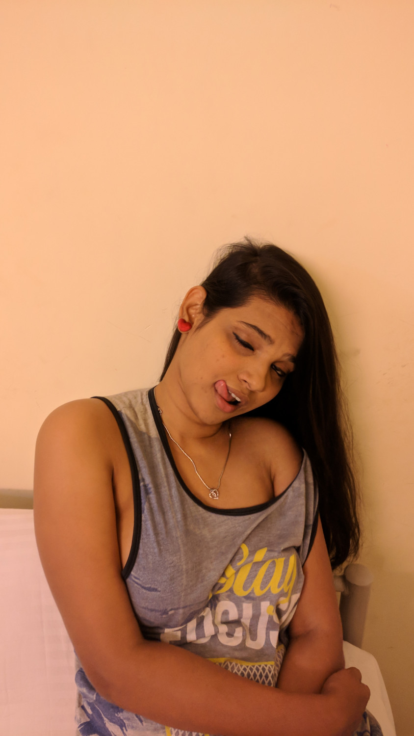 Bank hot girl nude 2