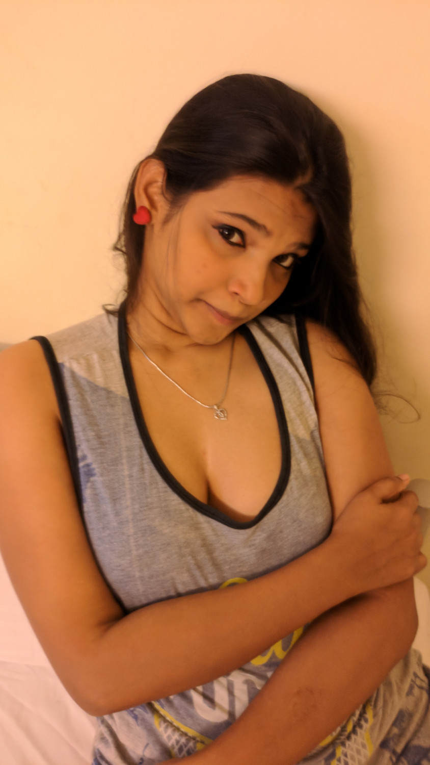 Bank hot girl nude 2