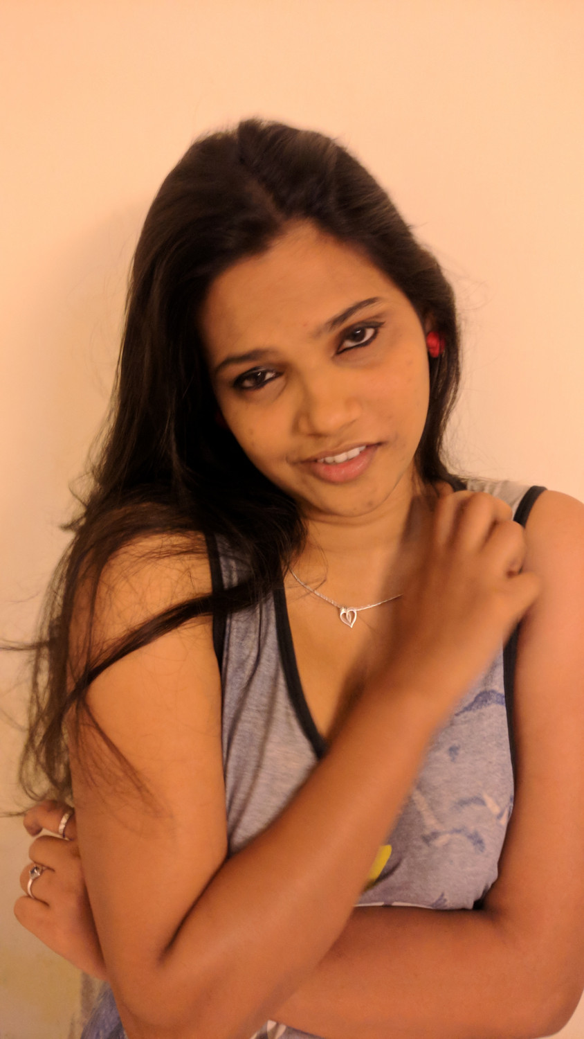 Bank hot girl nude 2