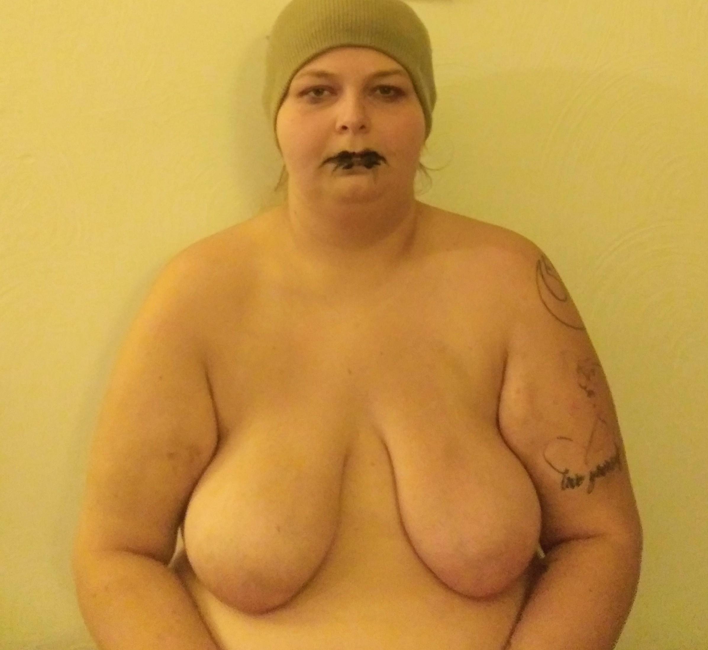 Hope Rene Yates DOB 04. 06. 1994. SW Indiana 46787.