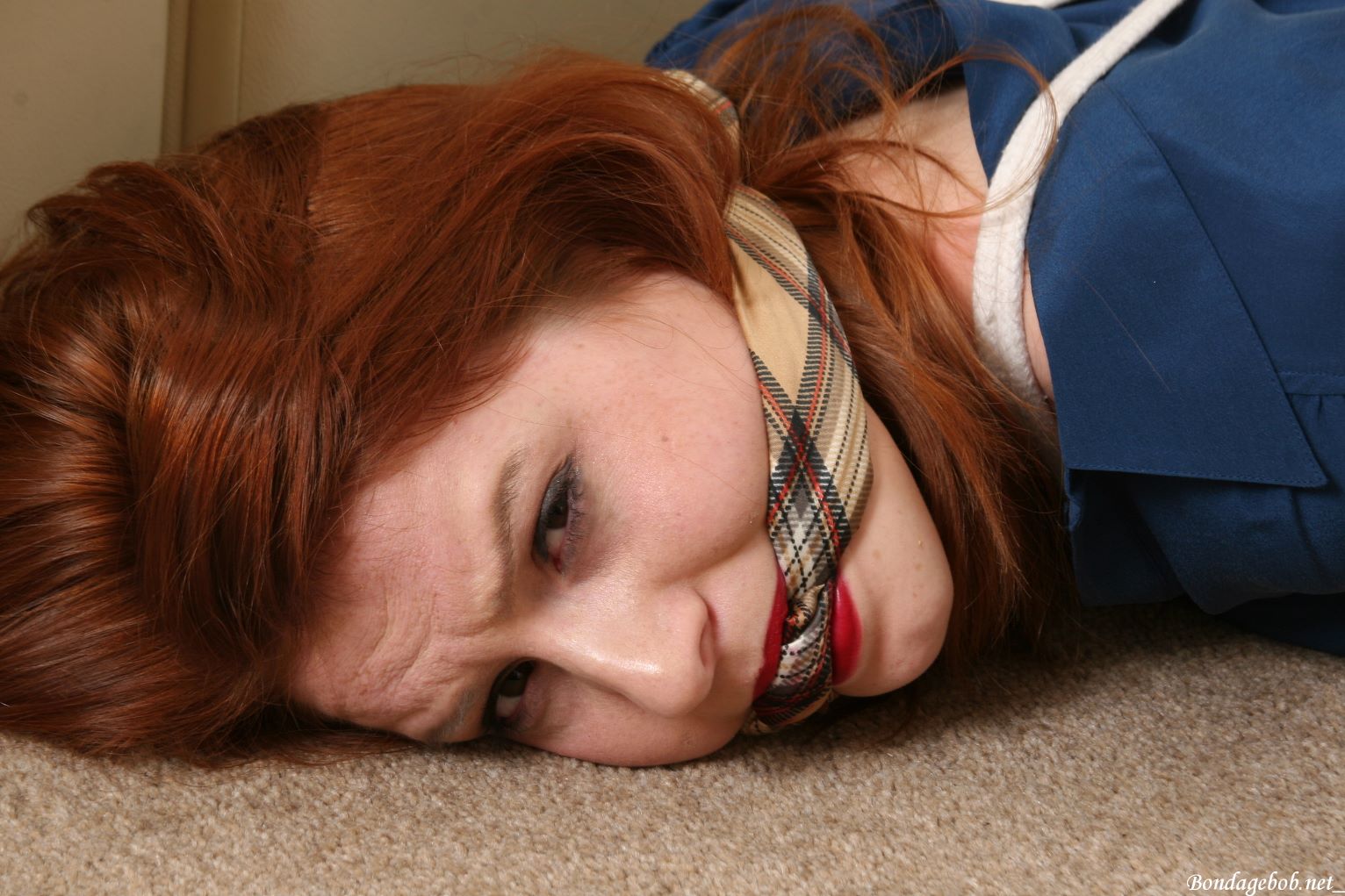 Tied Sexy Beauties 2-2