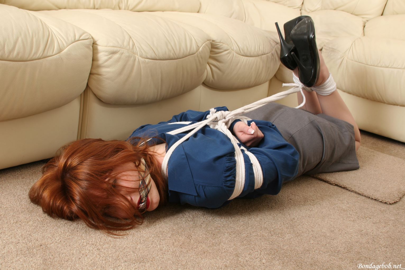 Tied Sexy Beauties 2-2