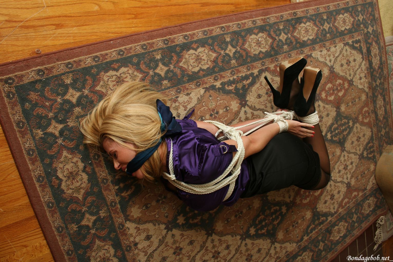 Tied Sexy Beauties 13-3