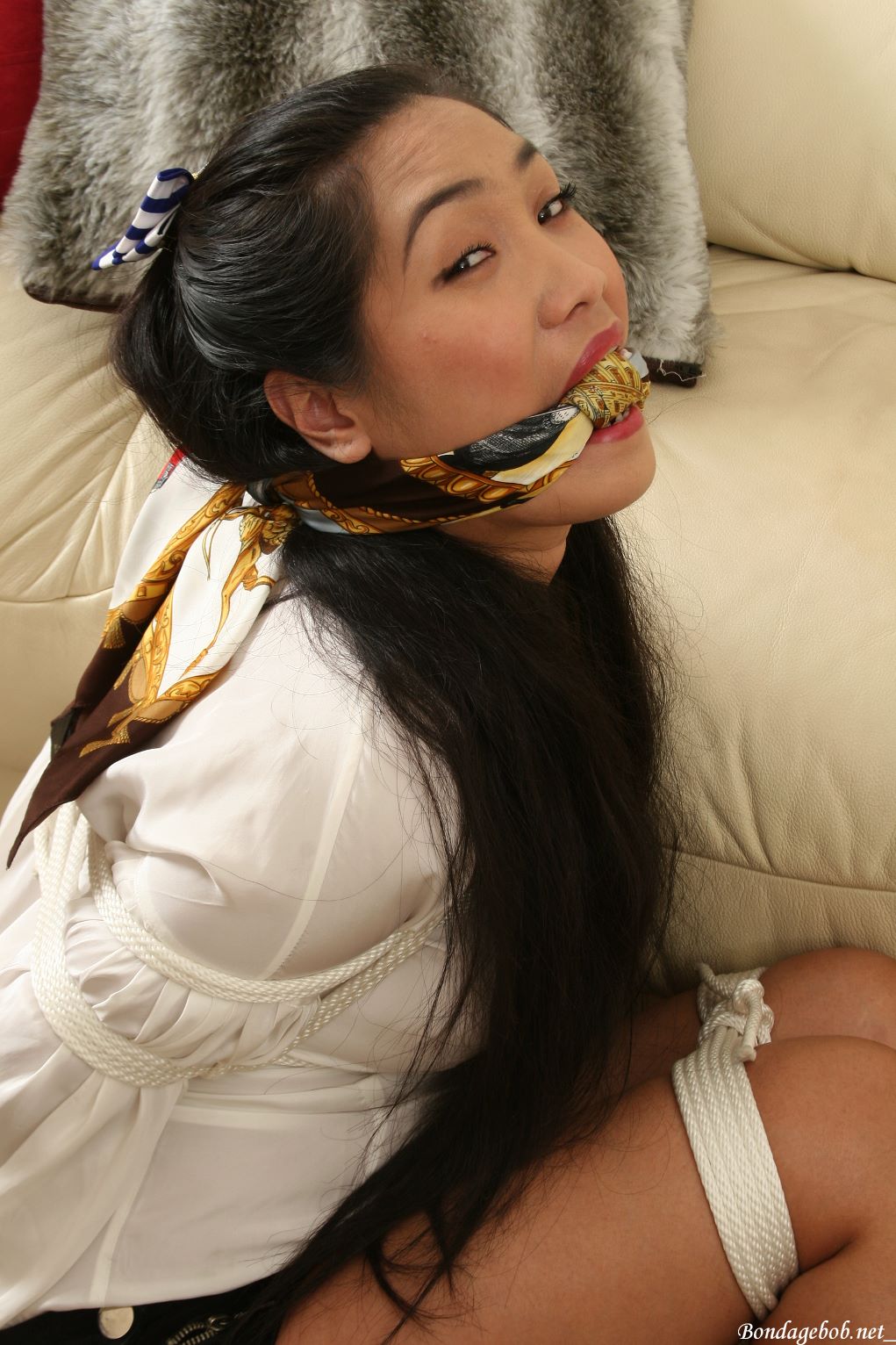 Tied Sexy Beauties 14-2