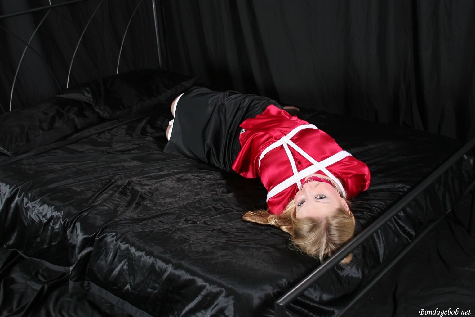 Tied Sexy Beauties 20-2