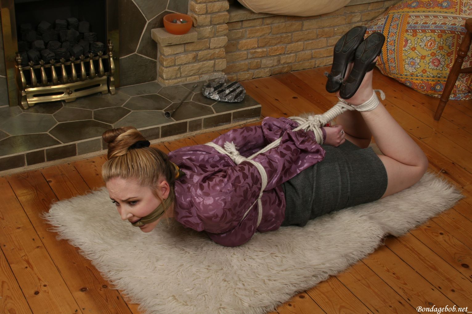 Tied Sexy Beauties 29-2