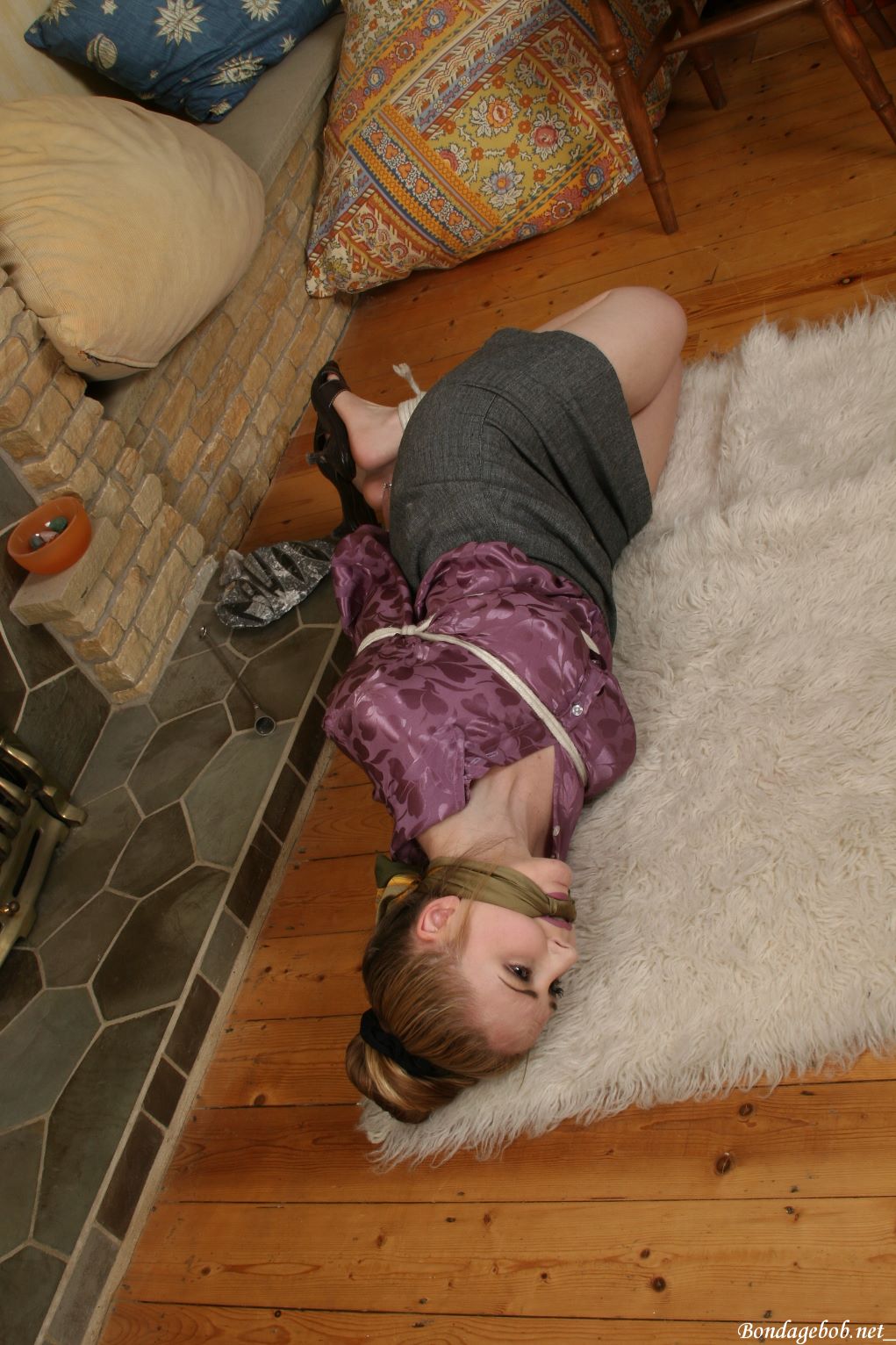 Tied Sexy Beauties 29-2