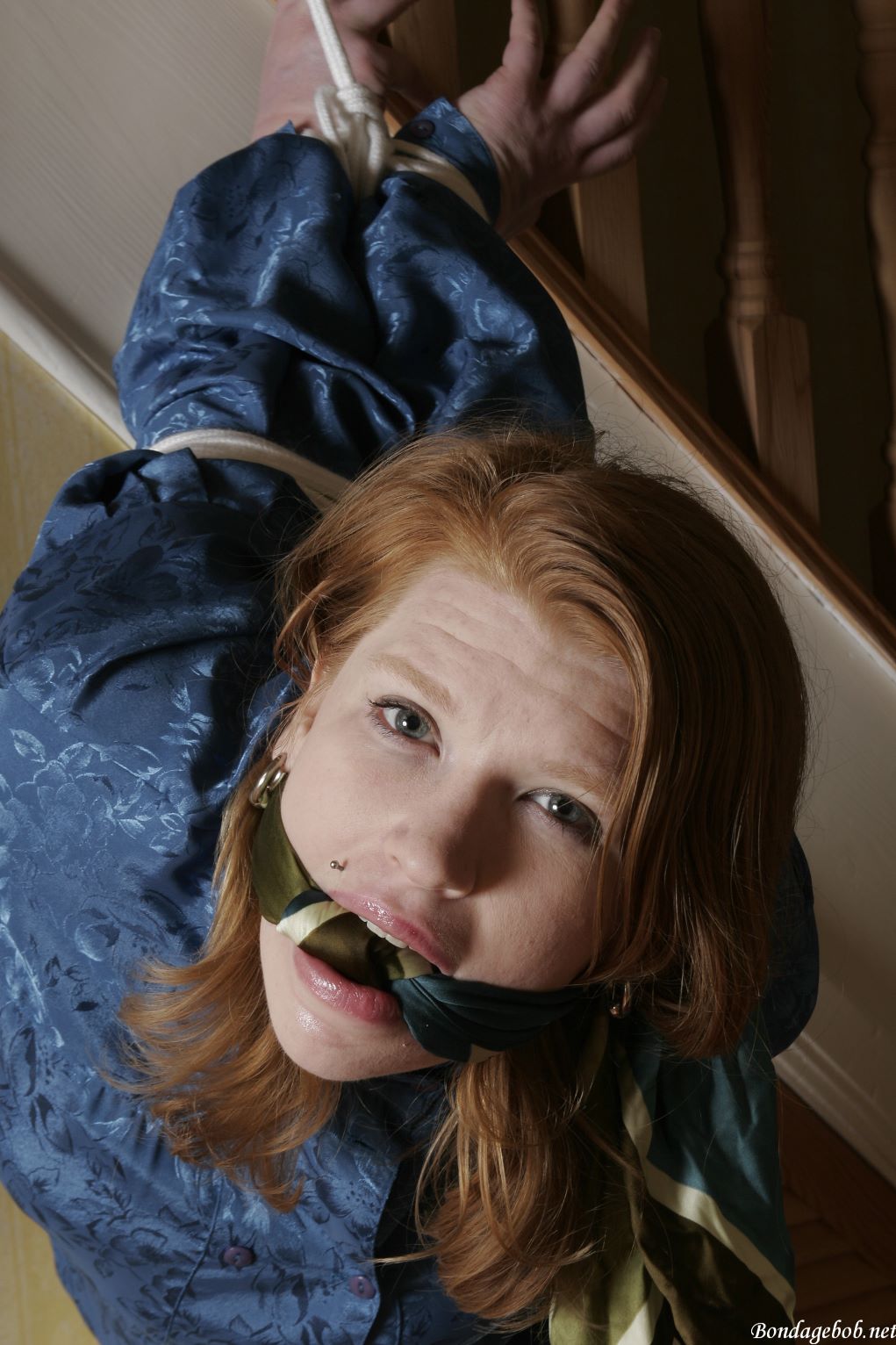 Tied Sexy Beauties 33-2