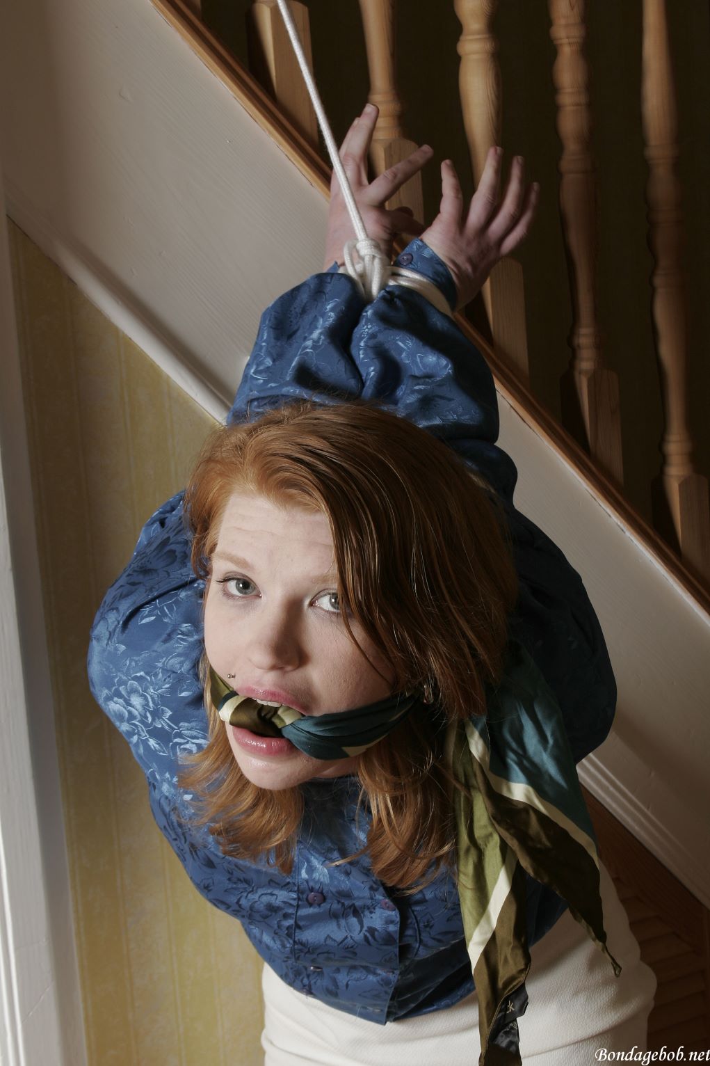 Tied Sexy Beauties 33-2