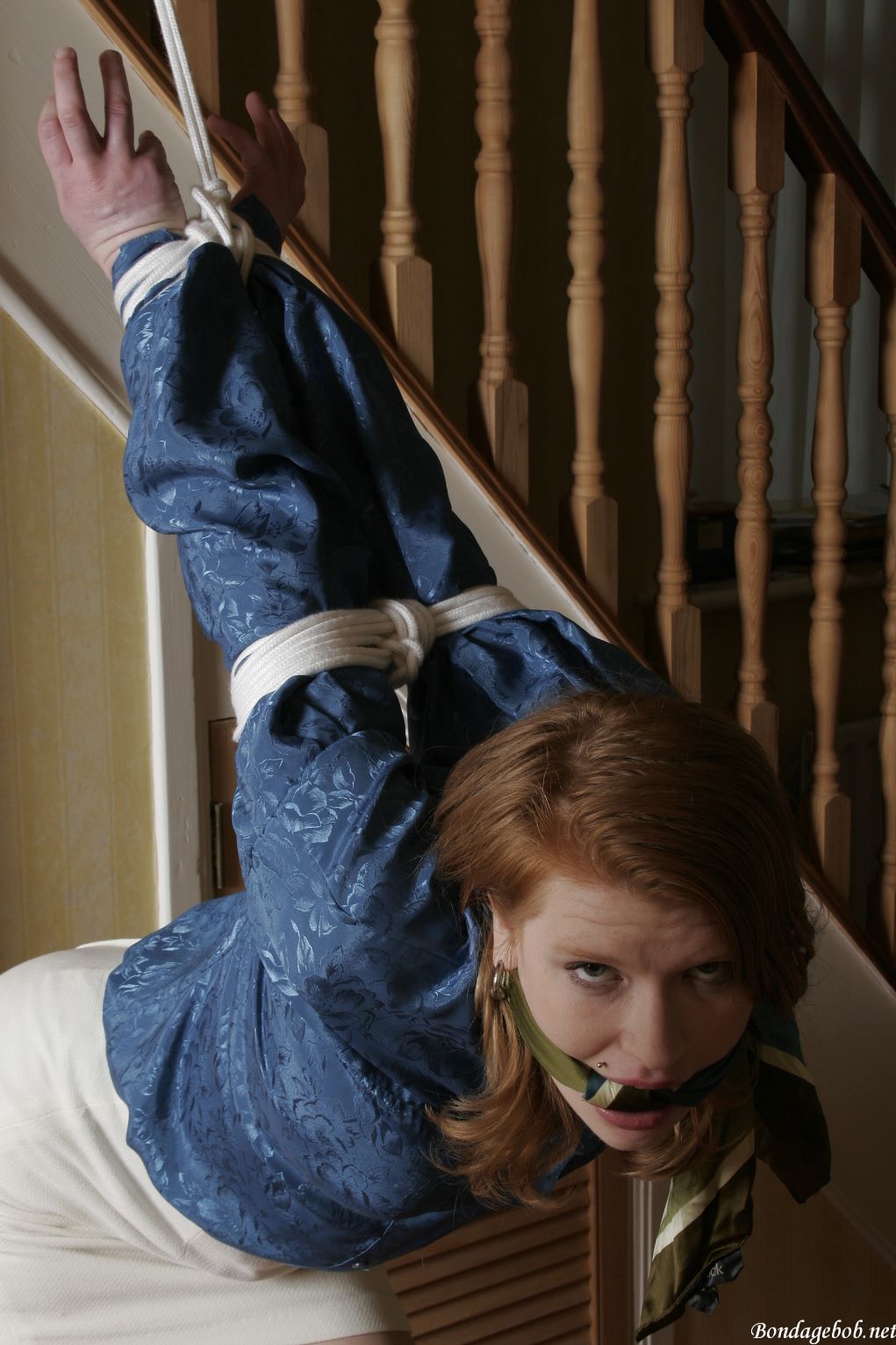 Tied Sexy Beauties 33-2