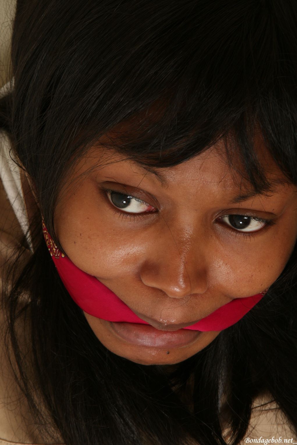 Tied Sexy Beauties 34-2