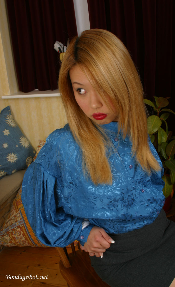 Tied Sexy Beauties 47-1