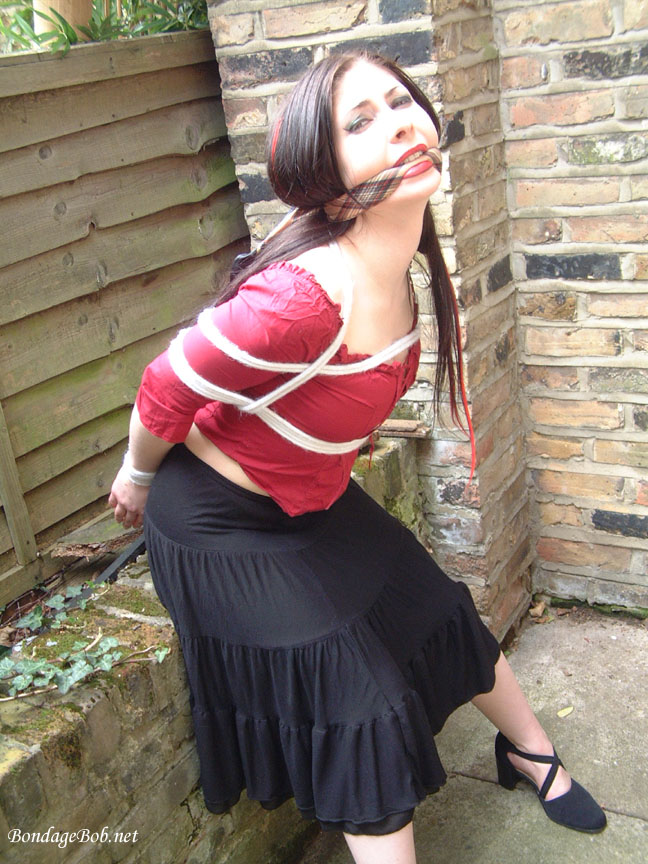 Tied Sexy Beauties 61-1