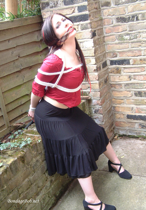 Tied Sexy Beauties 61-1