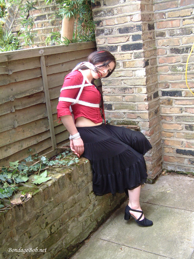 Tied Sexy Beauties 61-1