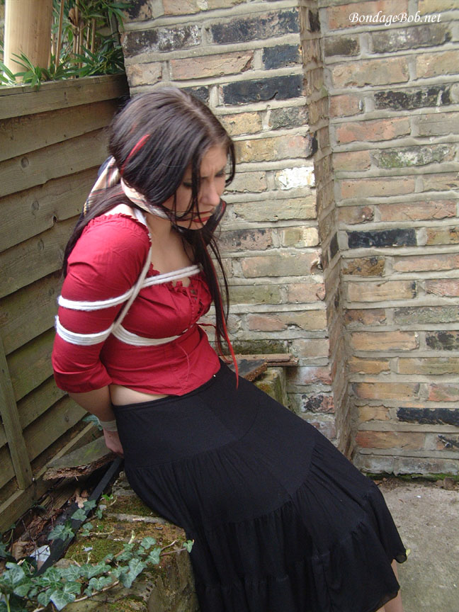 Tied Sexy Beauties 61-2