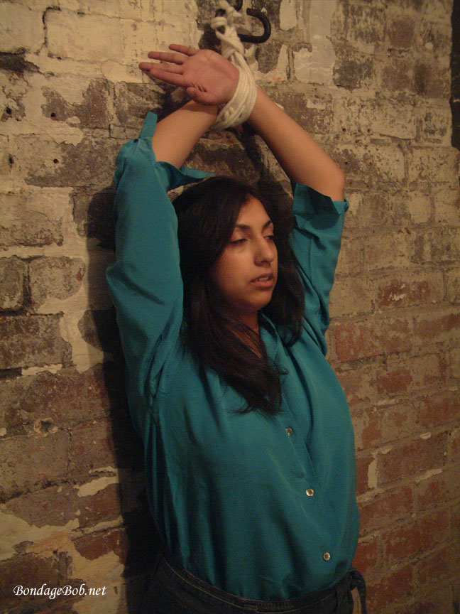 Tied Sexy Beauties 64-1