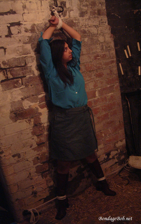 Tied Sexy Beauties 64-1