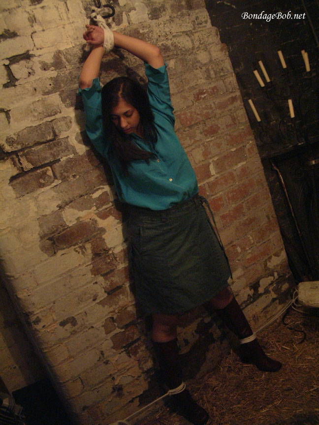 Tied Sexy Beauties 64-1