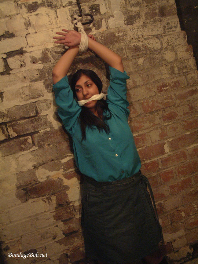 Tied Sexy Beauties 64-1