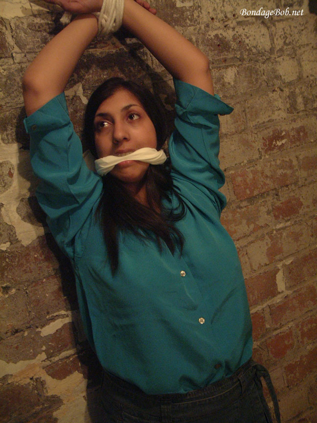 Tied Sexy Beauties 64-2