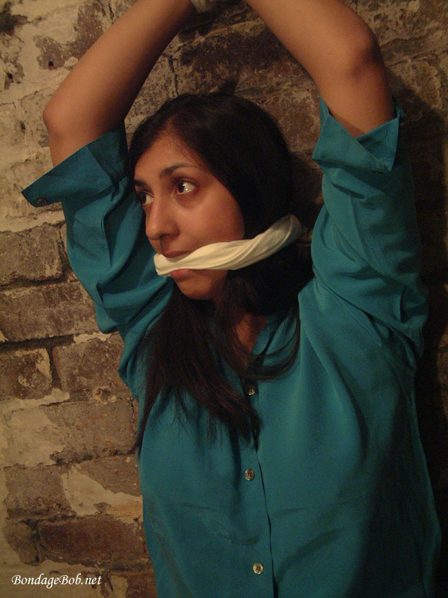 Tied Sexy Beauties 64-2