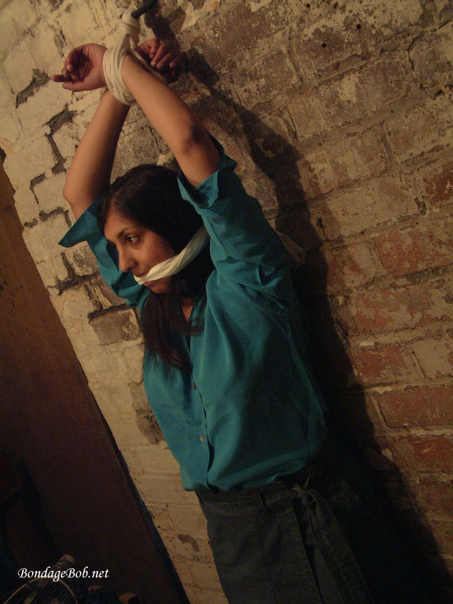 Tied Sexy Beauties 64-2