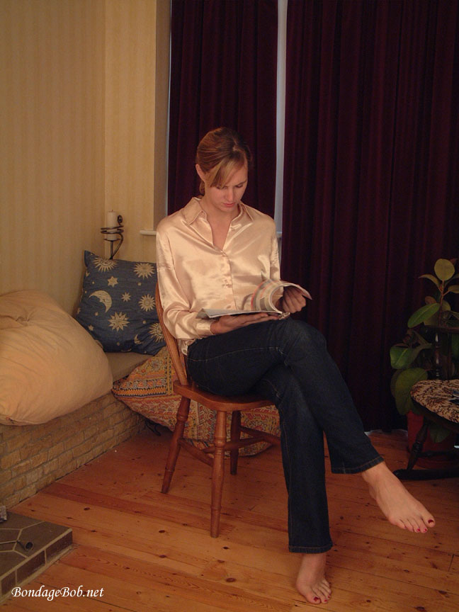 Tied Sexy Beauties 71-1