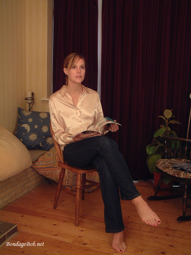 Tied Sexy Beauties 71-1