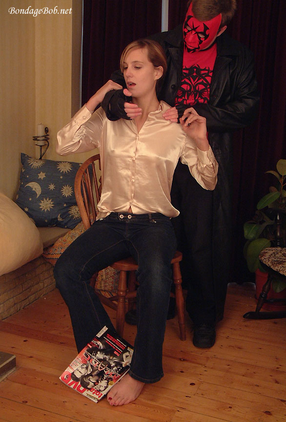 Tied Sexy Beauties 71-1