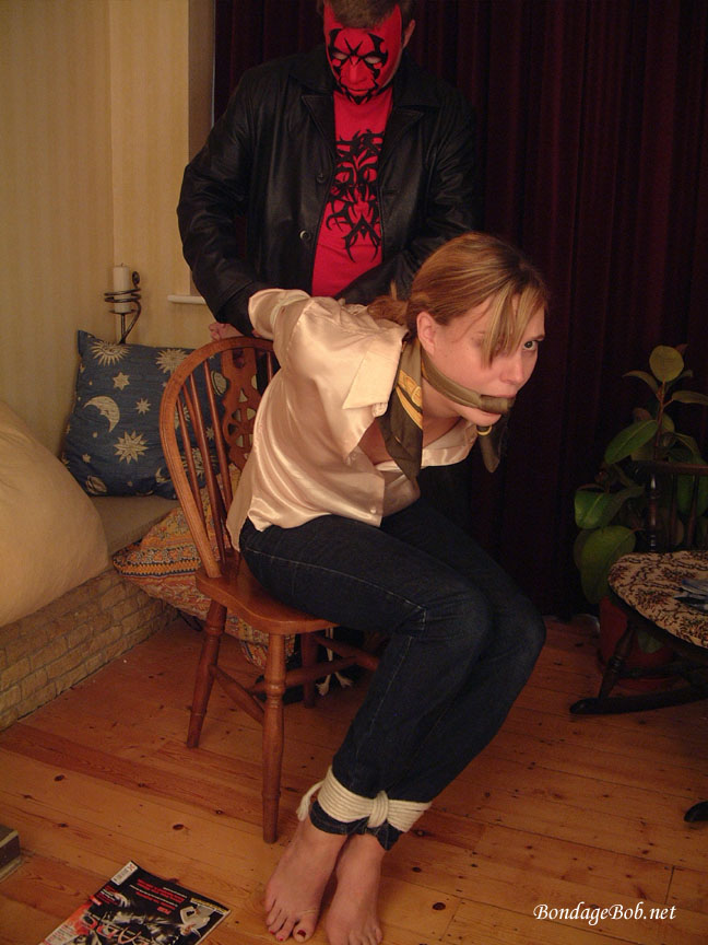 Tied Sexy Beauties 71-1