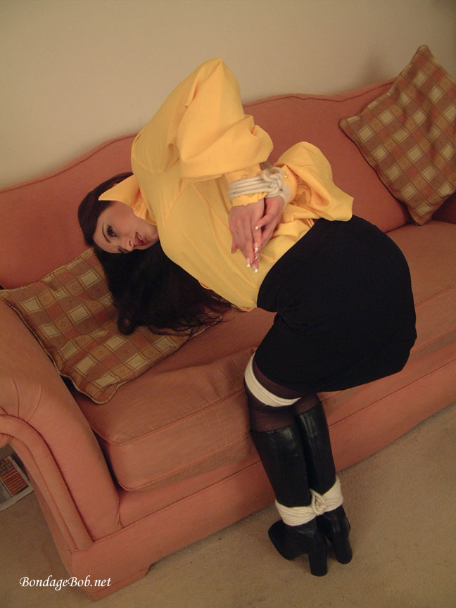 Tied Sexy Beauties 75-1