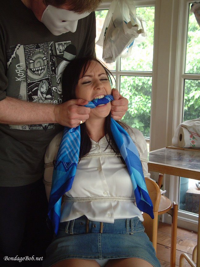 Tied Sexy Beauties 77-1