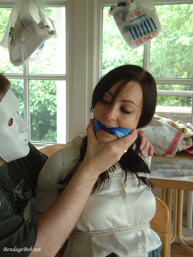 Tied Sexy Beauties 77-1