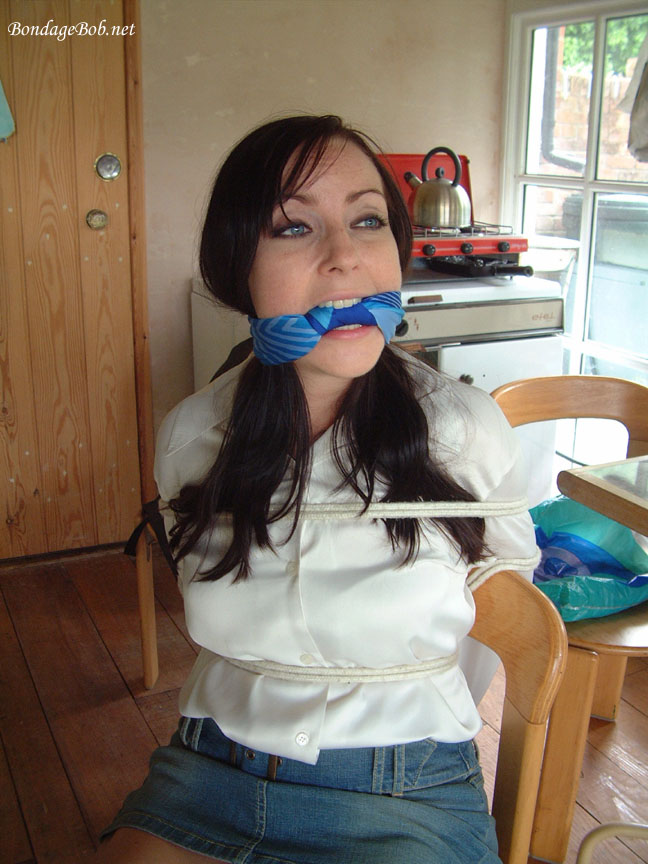 Tied Sexy Beauties 77-2