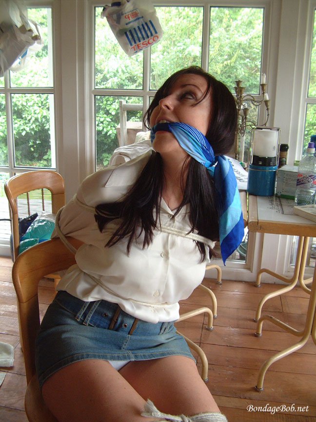 Tied Sexy Beauties 77-2