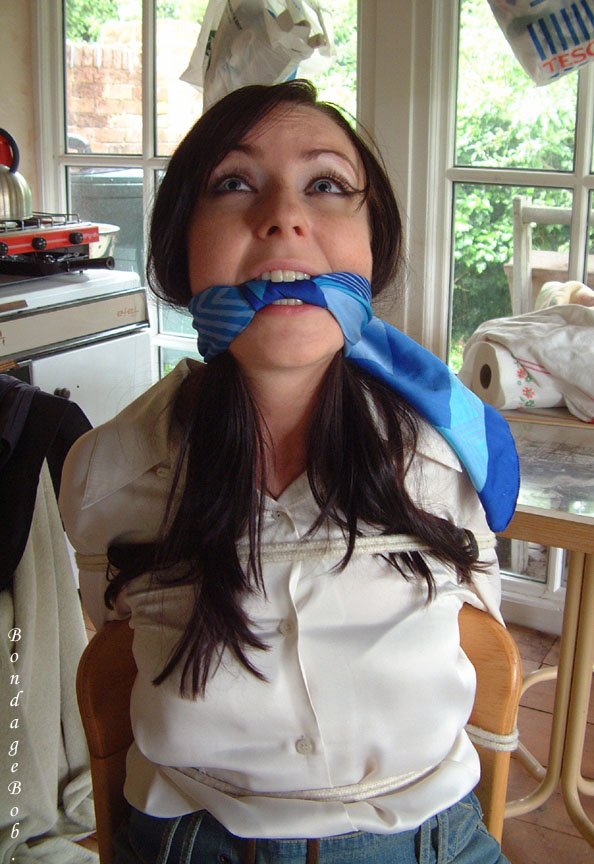 Tied Sexy Beauties 77-3