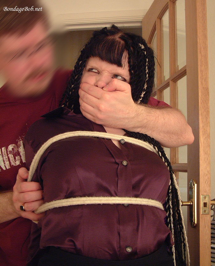 Tied Sexy Beauties 80-1