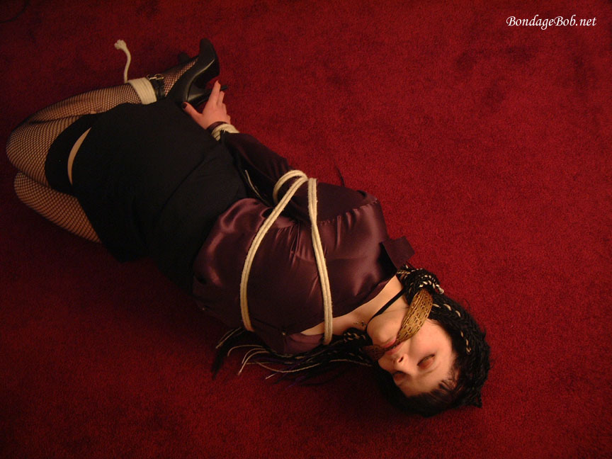 Tied Sexy Beauties 80-2