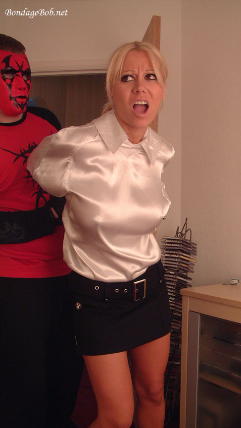 Tied Sexy Beauties 83-1