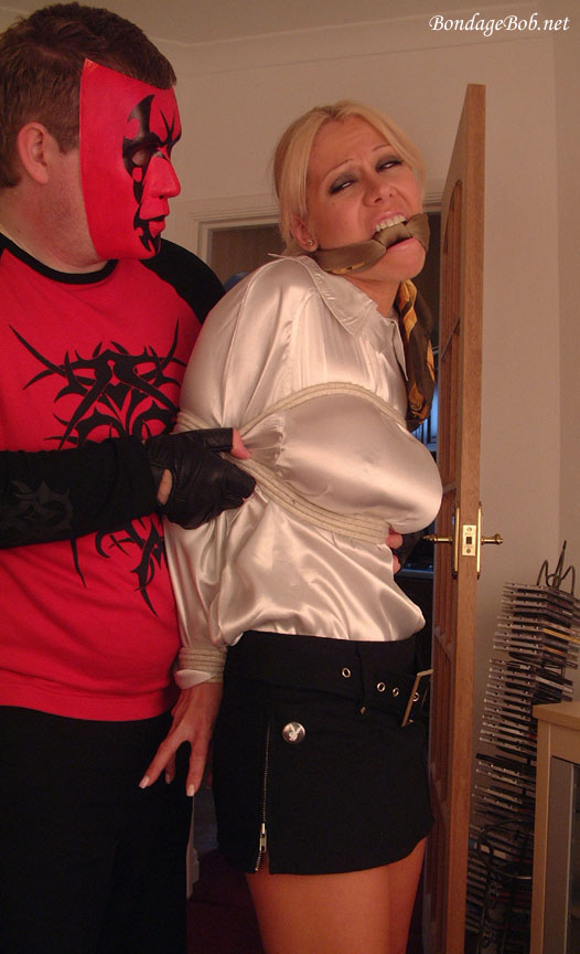 Tied Sexy Beauties 83-1