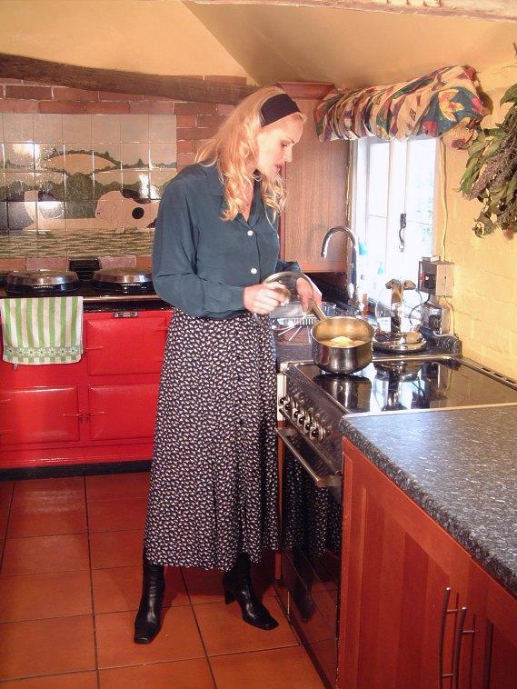 Tied Sexy Beauties 89-1