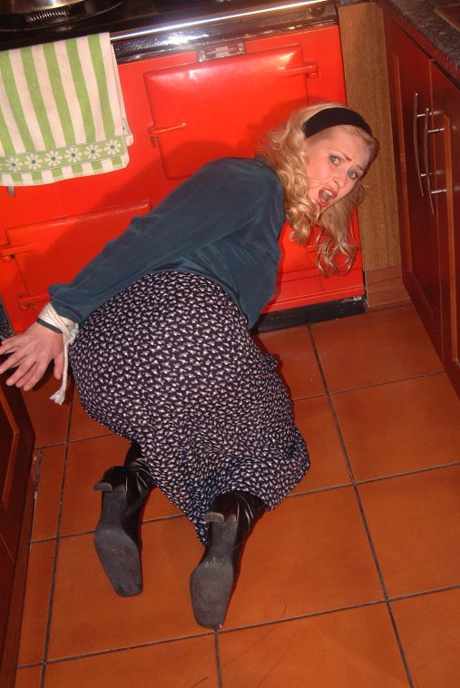 Tied Sexy Beauties 89-1