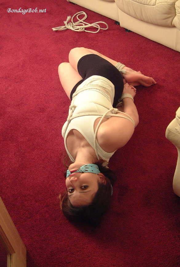 Tied Sexy Beauties 98